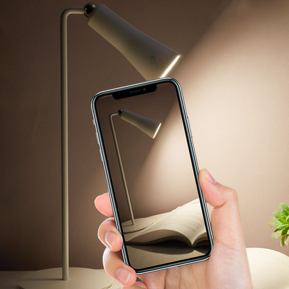Lámpara de mesa portátil magnética 3 en 1: iluminación totalmente flexible y lámpara LED regulable que cuida la vista. 