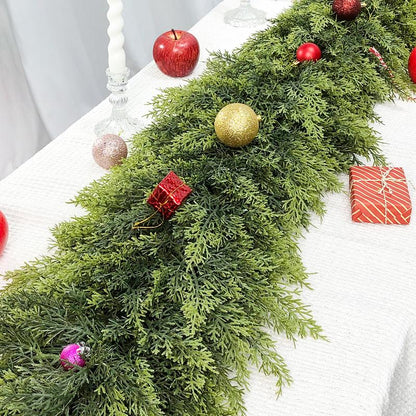 Guirnaldas artificiales de cedro de 1,8 m (2 unidades), con tacto real, de invierno, de pino artificial verde para mesa, repisa, pared y decoración navideña para interiores y exteriores (2, 1,8 m)