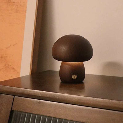 Lámparas de madera con forma de hongo