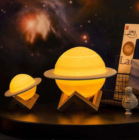 Luces que cambian de color en el planeta